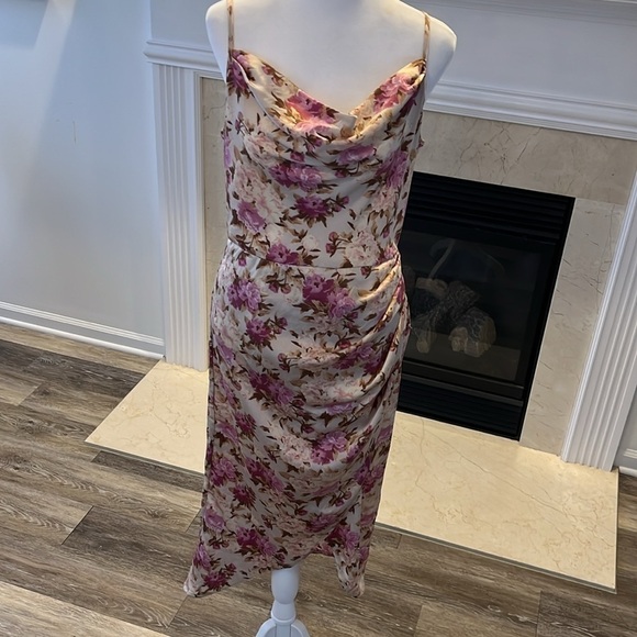 Floral Print Cowl Neck Ruched Spaghetti Strap Satin Slit Party Dress size Med - Picture 13 of 17